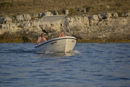 Charter Boat without licence  VEN ADRIA500 Premantura