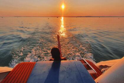 Aluguel Barco sem licença  HULU Boats Trinity Genebra