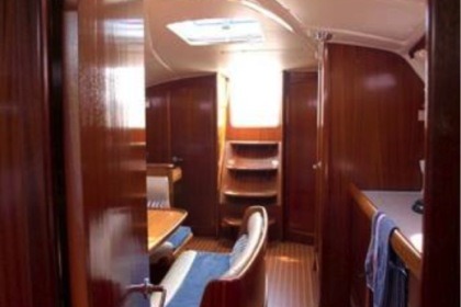 Hyra båt Segelbåt Bavaria 38 Cruiser Stockholm