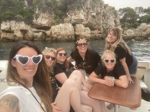 Nice Motorboat ⚓️Beneteau⚓️ Flyer 77 alt tag text