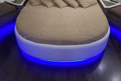 Noleggio Yacht a motore Overmarine Mangusta 65 Positano