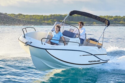 Hire Motorboat Quicksilver 605 Activ Open Split