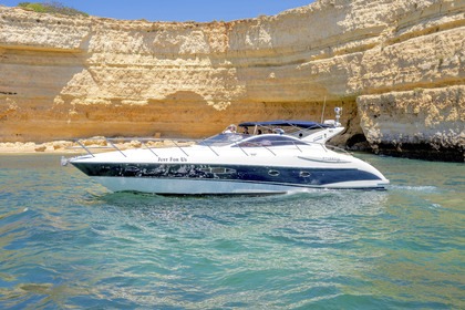 Charter Motorboat Azimut Atlantis 47 Vilamoura