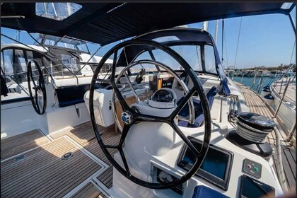 Aluguel Veleiro Jeanneau Sun Odyssey 519 - 5 + 1 cab. Itália