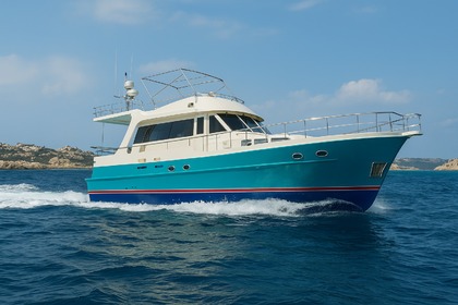 Miete Motoryacht Bruce Robert Wave runner Sardinien