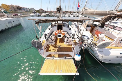 Hire Sailboat Bavaria Yachtbau Bavaria Cruiser 41 Style Murter