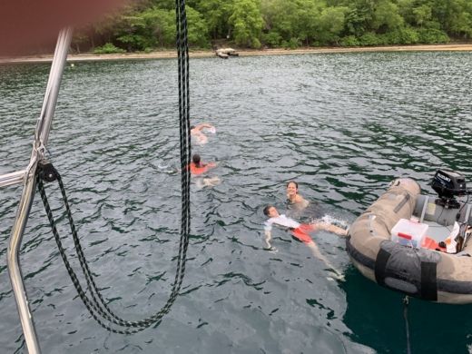 Saint-François Sailboat Bénéteau Bénéteau 50 alt tag text