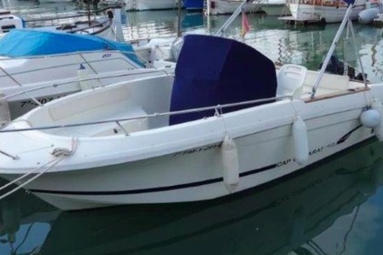 Miete Motorboot JEANNEAU CAP CAMARAT 625 Marseille