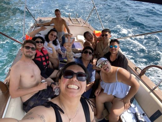 Будва Motorboat Traditional Wooden Boat Riva alt tag text