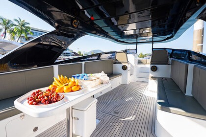 Noleggio Barca a motore Custom Twin Engines (200HP x 2) Phuket