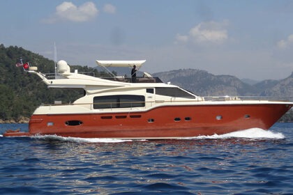 Чартер Яхта люкс Ferretti Altura 690 Монако