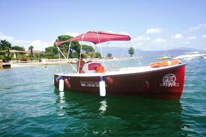 Rental Boat without license  ELECTRIC BOAT Ecowatt 8 posti San Felice del Benaco