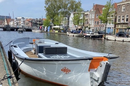 Rental Motorboat Jetserr 65 persons Open Sloep Rotterdam