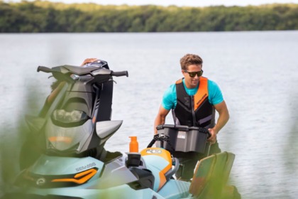 Location Jet-ski Seadoo Wake Pro 230 Cv Ibiza