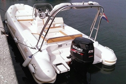 Aluguel Semi Rígido BSC 65 Classic Općina Pučišća