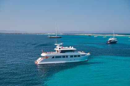 Miete Motoryacht Explorer 92 Ibiza