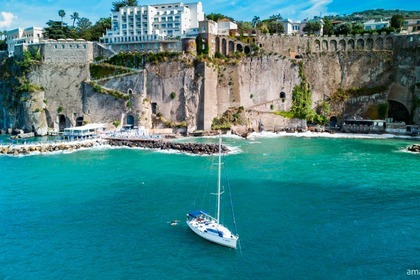 Чартер Парусная яхта Dufour Dufour 385 Grand Large Кастелламмаре-ди-Стабия