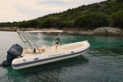 Charter RIB Capelli Capelli Tempest 650 Coti-Chiavari