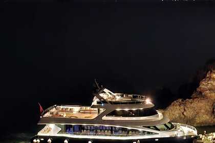 Noleggio Yacht a motore Pro 2000 Open 2000 Provincia di Istanbul