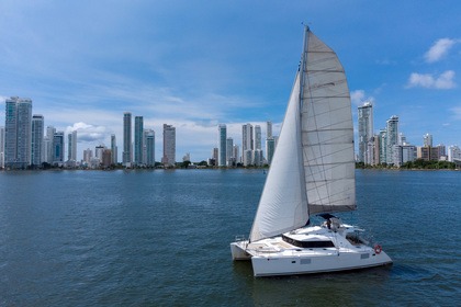 Verhuur Catamaran Lagoon Lagoon 440 Cartagena