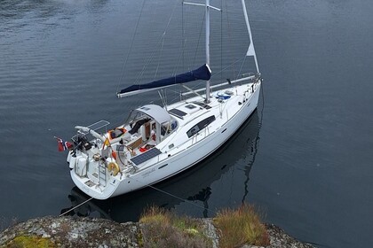 Charter Sailboat Beneteau Oceanis Lysefjord