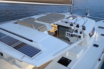 Charter Catamaran FOUNTAINE PAJOT Helia 44 Luxe - GINGEMBRE Placencia