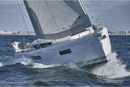 Miete Segelboot Jeanneau Sun Odyssey 440 Athen