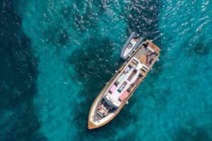 Noleggio Barca a motore Croazia Rocca corsa Forio