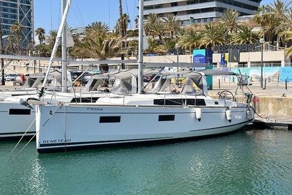 Miete Segelboot Beneteau Oceanis 38.1 Barcelona