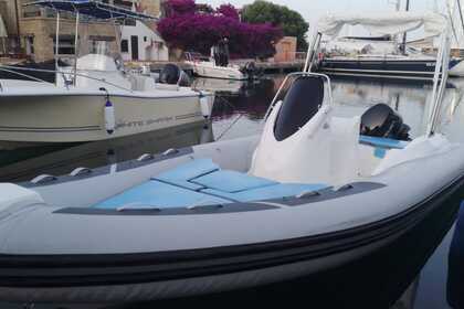 Noleggio Gommone Mag.Nus 62 navy Puntaldia