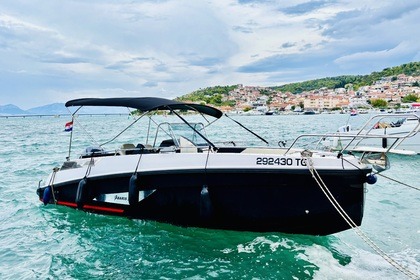 Hire Motorboat Arrow Abaris 23 Split