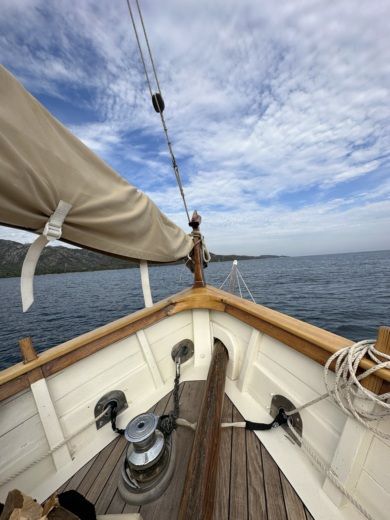 Сен-Флоран Sailboat Sangermani Rivanetto alt tag text