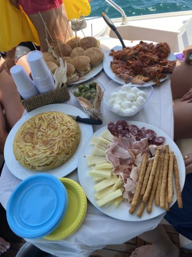 Salerno Motorboat Tornado 38 alt tag text