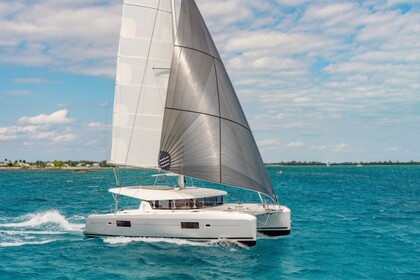 Charter Catamaran Lagoon Catamarans Lagoon 42 with watermaker Olbia