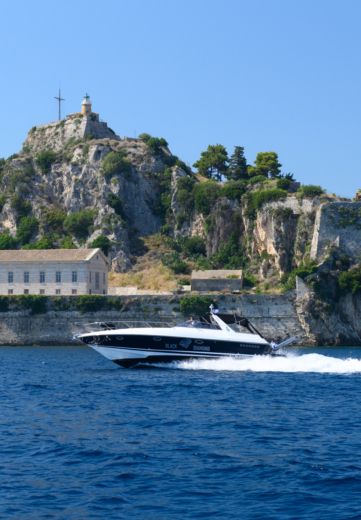 Motorboat Sunseeker 38 Martinique boat plan