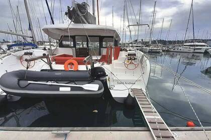 Location Catamaran Excess Excess 11 - 4 + 1 cab. Lavrio