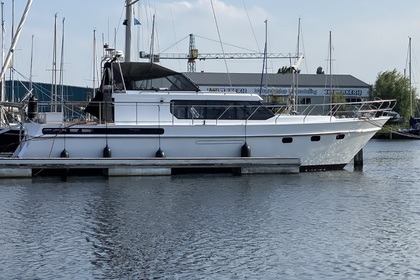 Verhuur Motorboot van der Valk Falcon 45 Dinteloord