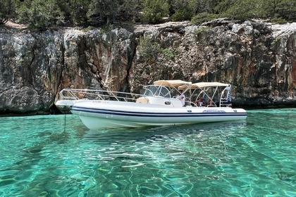 Hire RIB Capelli Tempest 900 Walk Around Kefalonia