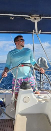 Atene Sailboat BAVARIA 49 alt tag text