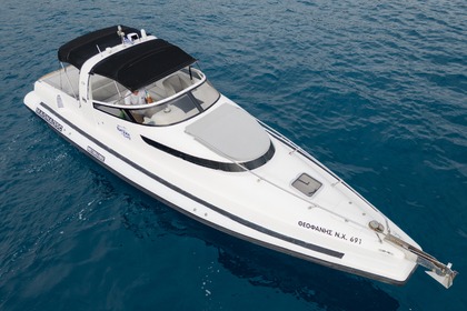 Charter Motorboat MOTOMARINE MAGNA 35C Kolymvari