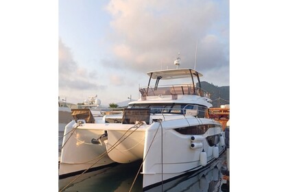 Location Catamaran  Prestige M48 Castellammare di Stabia