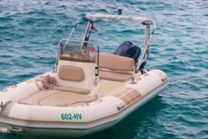 Hyra båt RIB-båt ZODIAC Medline Hvar