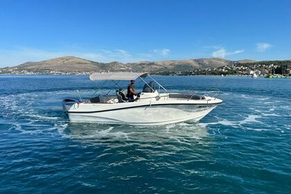 Location Bateau à moteur Jeanneau Cap Camarat 7.55 Pula