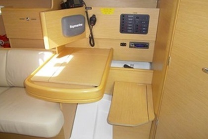 Location Voilier BENETEAU First 31,7 Brest