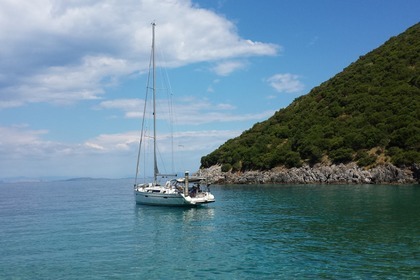 Rental Sailboat BAVARIA CRUISER 41 Athens