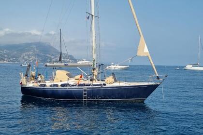 Hire Sailboat Sherigi Solaris 36 Beaulieu-sur-Mer