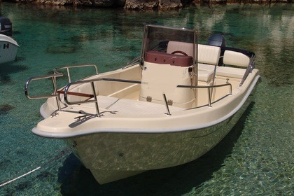 Noleggio Barca senza patente  Lady 5.95 Castro