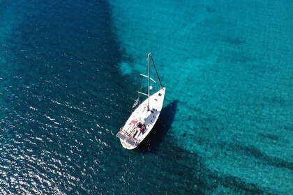 Charter Sailboat Dufour Gibsea 43 Barcelona