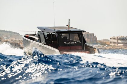 Charter Motorboat Cranchi A46 Saint Julian's