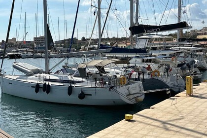 Hire Sailboat  Sun Odyssey 439 Volos